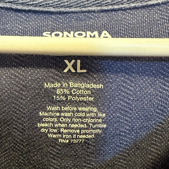 Excellent condition. Size XL. - Picture 3 of 4